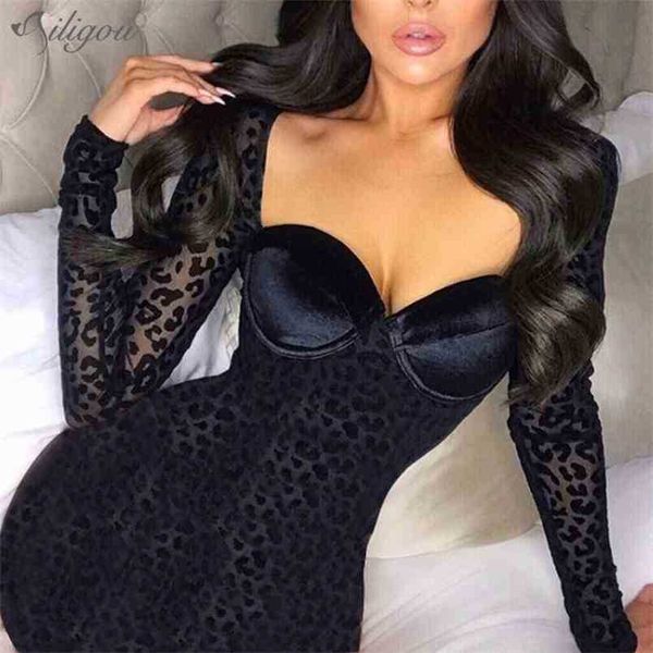 summer women's bandage leopard mesh v-neck long sleeve tight-fitting mini star party dress vestido 210525, Black;gray
summer women's bandage leopard mesh v-neck long sleeve tight-fitting mini star party dress vestido 210525, Black;gray