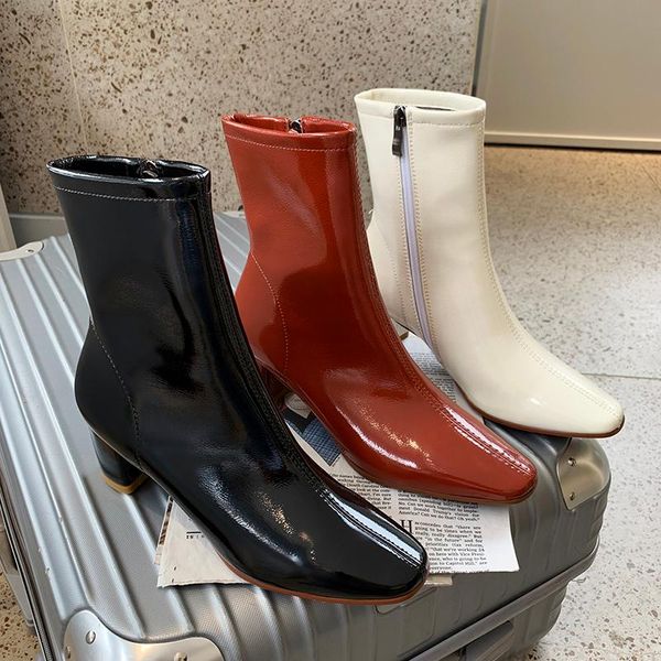 boots square heel round toe short autumn and winter style zipper white black brown mid-heel comfortable women's
boots square heel round toe short autumn and winter style zipper white black brown mid-heel comfortable women's