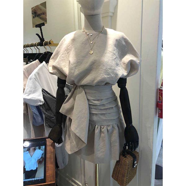 matching clothing dress summer vintage loose 2piece sets o neck lantern sleeve blouse women short sleeve irregular skirt 210610, White
matching clothing dress summer vintage loose 2piece sets o neck lantern sleeve blouse women short sleeve irregular skirt 210610, White