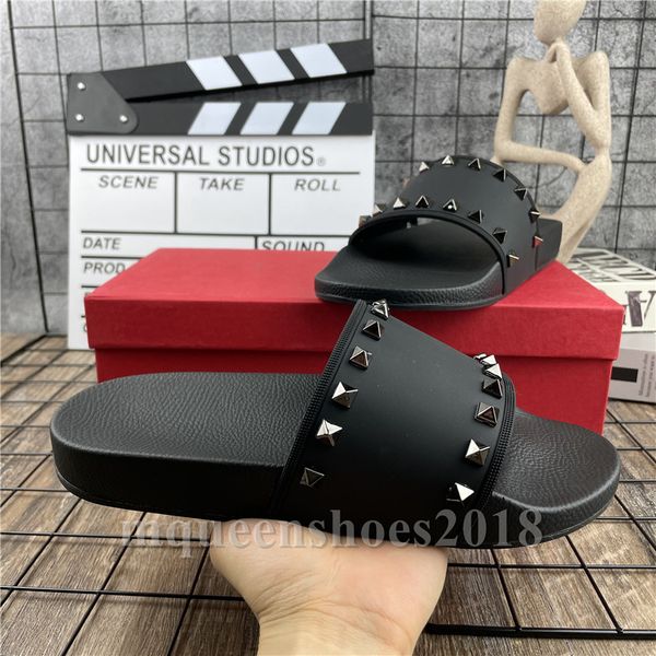 nice designs mens slippers scuffs slides trendy ladies womens summer sandals beach slide ladies trendy shoes casual easy to wear slipper 36-, Black
nice designs mens slippers scuffs slides trendy ladies womens summer sandals beach slide ladies trendy shoes casual easy to wear slipper 36-, Black