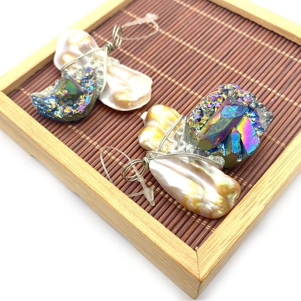 charms natural stone pendant baroque pearl color shining winding irregular shape art necklace jewelry accessories, Bronze;silver
charms natural stone pendant baroque pearl color shining winding irregular shape art necklace jewelry accessories, Bronze;silver