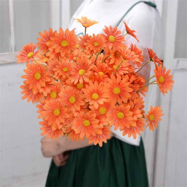 artificial flower small daisy 5 heads chrysanthemum chamomile bride bouquets wedding decoration home decor fake floral
artificial flower small daisy 5 heads chrysanthemum chamomile bride bouquets wedding decoration home decor fake floral