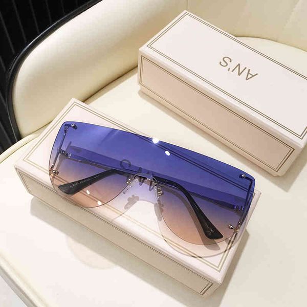 sunglasses 2021 classic retro women or men glasses lady luxury steampunk sun vintage mirror oculos de sol feminino uv400, White;black
sunglasses 2021 classic retro women or men glasses lady luxury steampunk sun vintage mirror oculos de sol feminino uv400, White;black