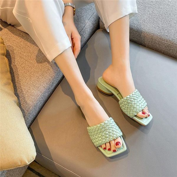 slippers 2021 summer women metal decoration fashion casual horseshoe high heels slides black beach slip on shoes
slippers 2021 summer women metal decoration fashion casual horseshoe high heels slides black beach slip on shoes