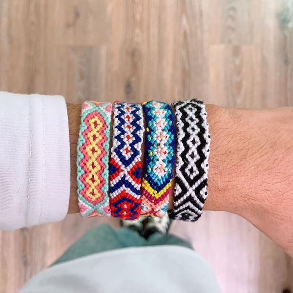retro hand weave braided bracelet summer beach bohemian vintage cotton rope string nepal yoga ethnic rainbow woven bracelets, Golden;silver
retro hand weave braided bracelet summer beach bohemian vintage cotton rope string nepal yoga ethnic rainbow woven bracelets, Golden;silver