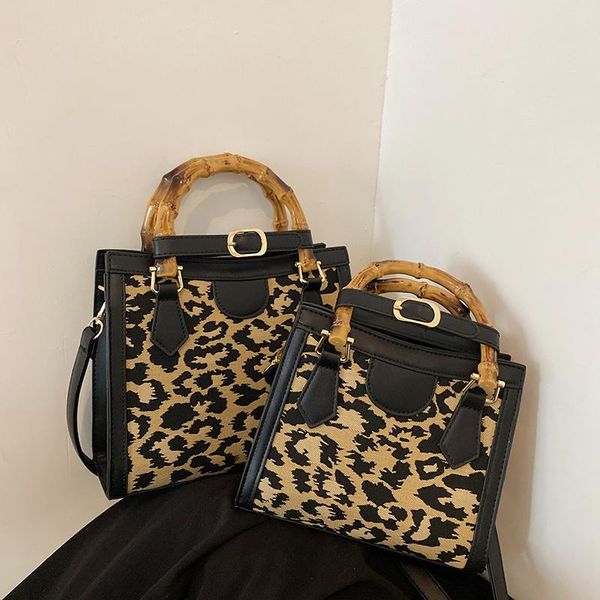 evening bags arrival durable vintage charm temperament product women leather handbags pu embroidered leopard print women's purse
evening bags arrival durable vintage charm temperament product women leather handbags pu embroidered leopard print women's purse