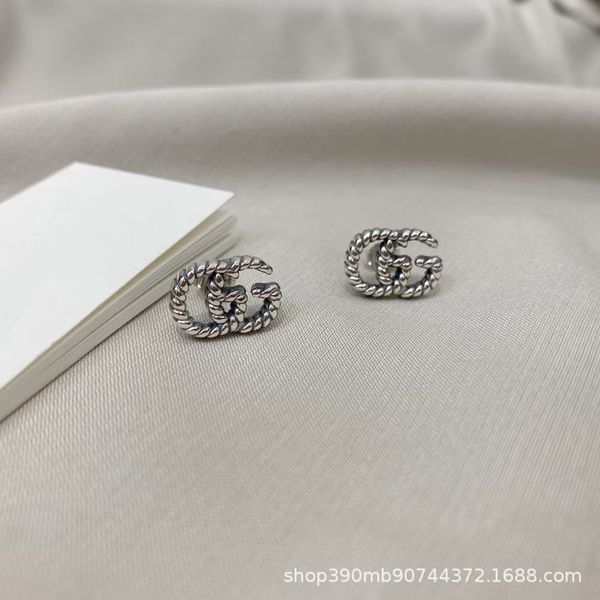 twist earrings as old earrings lovers version little fresh girl signature deals hwyl, Golden;silver
twist earrings as old earrings lovers version little fresh girl signature deals hwyl, Golden;silver