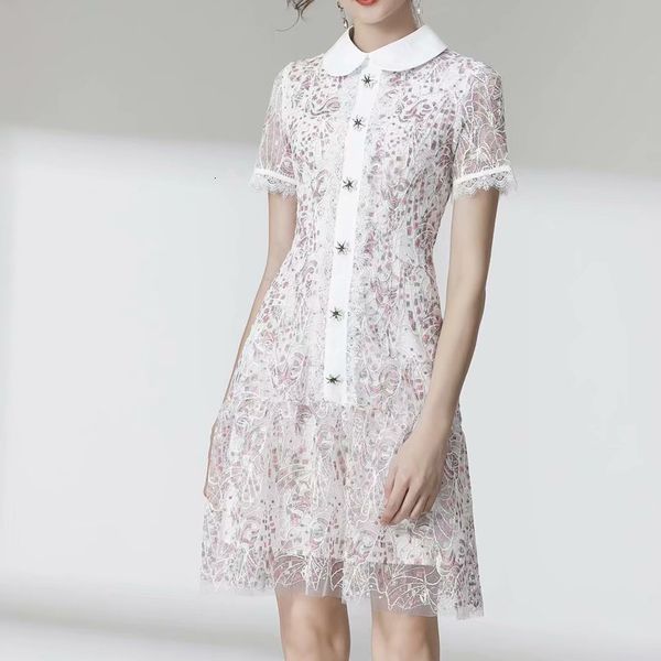 dress runway spring retro-embroidered beads short sleeve lace thin women's quality, Black;gray
dress runway spring retro-embroidered beads short sleeve lace thin women's quality, Black;gray