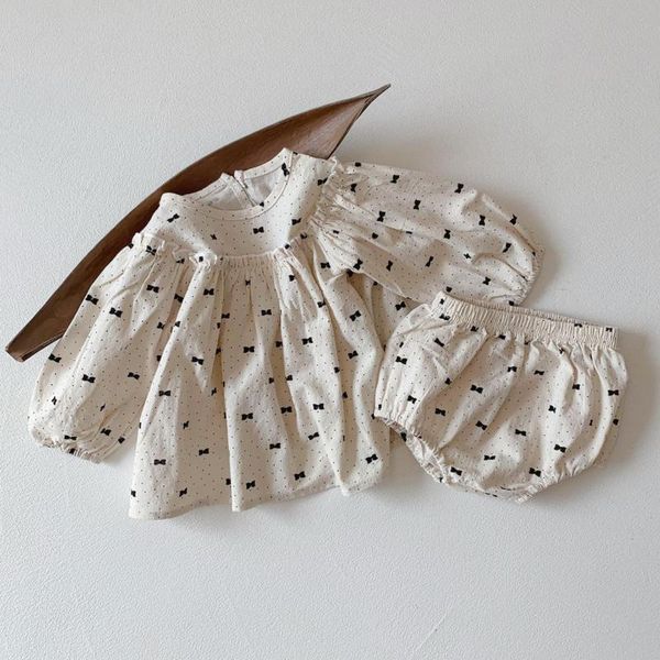 baby girl clothes set dot print long sleeve shorts summer & spring 2pcs cotton baby girl outfits newborn baby shorts set 210413, White
baby girl clothes set dot print long sleeve shorts summer & spring 2pcs cotton baby girl outfits newborn baby shorts set 210413, White
