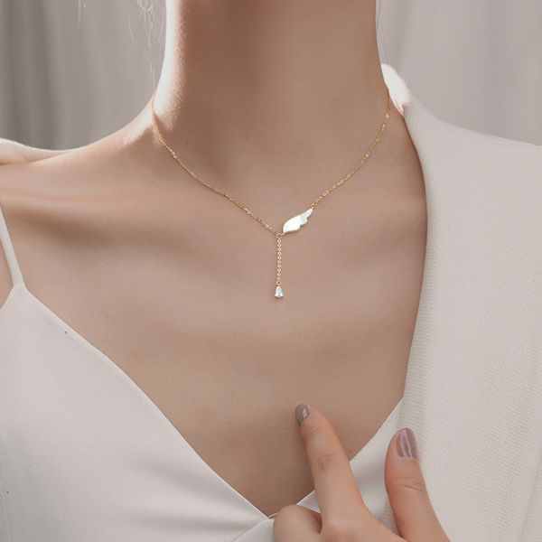 gold plated shell wing necklace women's tassel clavicle chain fashion cool wind simple net red niche design neck chain, Black
gold plated shell wing necklace women's tassel clavicle chain fashion cool wind simple net red niche design neck chain, Black