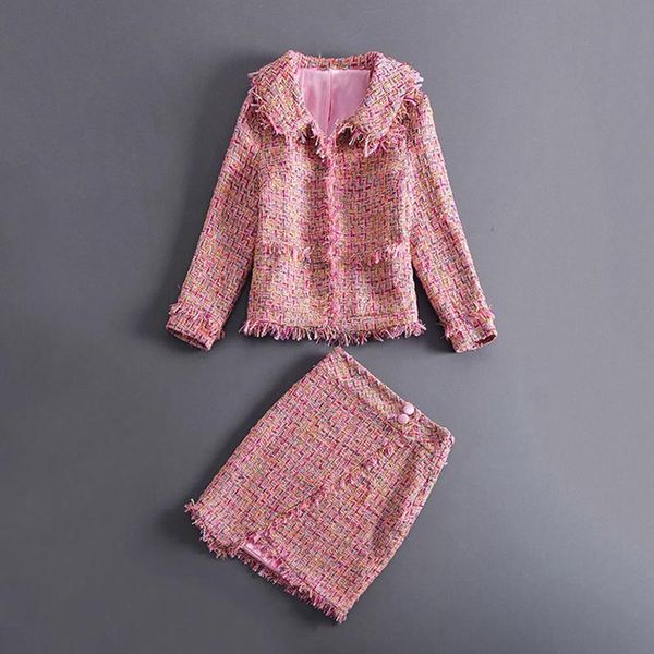 women's tracksuits est fashion 2021 designer suit set elegant long sleeves woolen tassel coat and mini skirt, Gray
women's tracksuits est fashion 2021 designer suit set elegant long sleeves woolen tassel coat and mini skirt, Gray