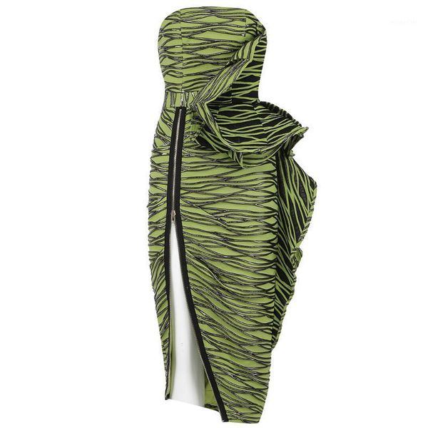 casual dresses 2021 summer women's strapless ruffle celebrity party ladies dress green striped sleeveless mid-length, Black;gray
casual dresses 2021 summer women's strapless ruffle celebrity party ladies dress green striped sleeveless mid-length, Black;gray