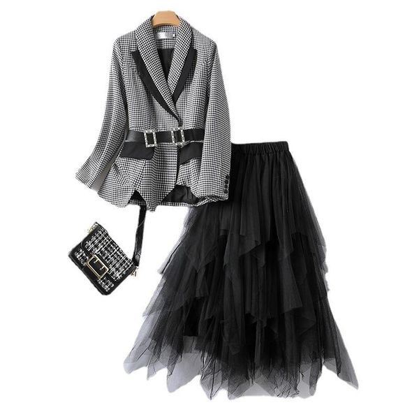 two piece dress women sets turn down collar plaid blazer coat mid long tulle skirt female elegant fashion suits, White
two piece dress women sets turn down collar plaid blazer coat mid long tulle skirt female elegant fashion suits, White