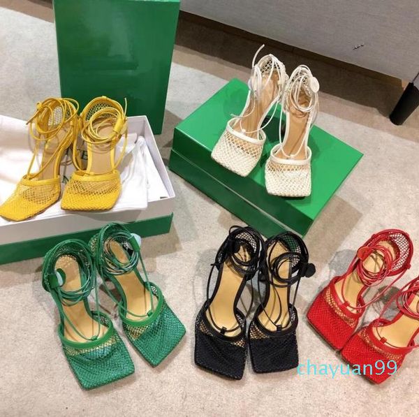 2021 quality women shoes fashion designer heels cut-outs plain toe genuine leather sandals with original box 7.5cm, Black
2021 quality women shoes fashion designer heels cut-outs plain toe genuine leather sandals with original box 7.5cm, Black