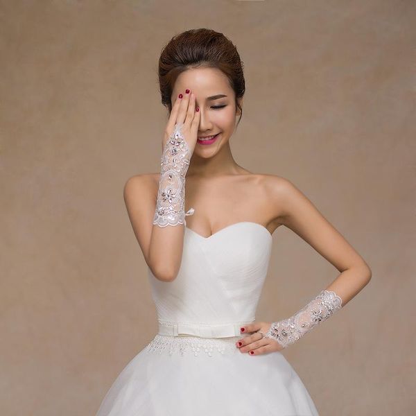 bridal gloves 2021 beautiful white satin fingerless upscale long wedding accessories
bridal gloves 2021 beautiful white satin fingerless upscale long wedding accessories