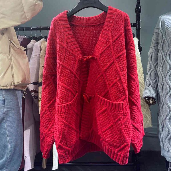 sweaters 2021 with oversized v-low-cut female sweater knitted coat and jackets a162, White;black
sweaters 2021 with oversized v-low-cut female sweater knitted coat and jackets a162, White;black