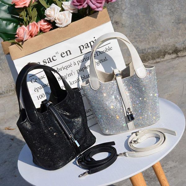 shoulder bags fashion women rhinestone bucket luxury woman bag female dinner/party handbags ladies messenger
shoulder bags fashion women rhinestone bucket luxury woman bag female dinner/party handbags ladies messenger