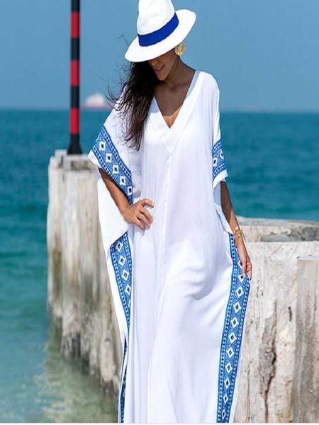 fashion embroidered beach sunscreen swimsuit holiday dress swimming cover up europe and america blouse women women's swimwear, White;black
fashion embroidered beach sunscreen swimsuit holiday dress swimming cover up europe and america blouse women women's swimwear, White;black