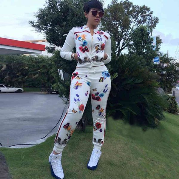women's tracksuits 2 two piece set print butterfly flower tracksuit runway jacket joggers matching pants women clothing track suits win, Gray
women's tracksuits 2 two piece set print butterfly flower tracksuit runway jacket joggers matching pants women clothing track suits win, Gray