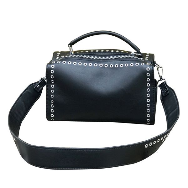 and women's summer spring 2021 broadband soft leather pillow portable cross rivet boston bag
and women's summer spring 2021 broadband soft leather pillow portable cross rivet boston bag
