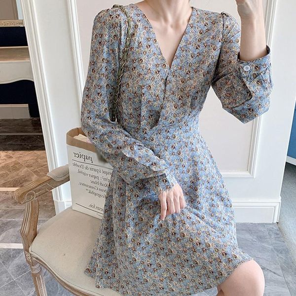 casual dresses 2021 high-waist slim temperament long-sleeved floral ladies short dress, Black;gray
casual dresses 2021 high-waist slim temperament long-sleeved floral ladies short dress, Black;gray
