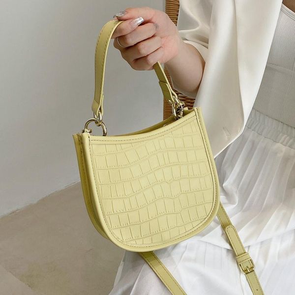 evening bags stone pattern saddle design women handbag europen style portable tote arrival woman's shoulder crossbody bag
evening bags stone pattern saddle design women handbag europen style portable tote arrival woman's shoulder crossbody bag