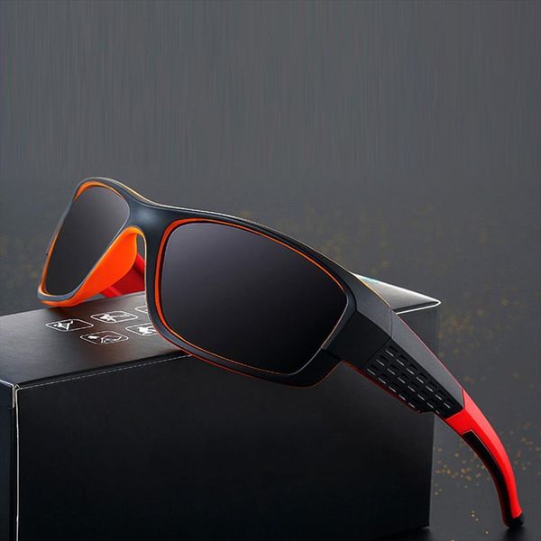 polarized sunglasses mens driving sports shades male sun glasses vintage travel fishing classic, White;black
polarized sunglasses mens driving sports shades male sun glasses vintage travel fishing classic, White;black