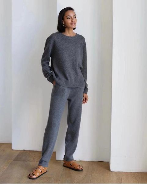 women's two piece pants women wear winter style 100% cashmere two-piece fashion casual sweater and knitted trousers warm suit, White
women's two piece pants women wear winter style 100% cashmere two-piece fashion casual sweater and knitted trousers warm suit, White