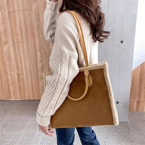 evening bags women's big capacity handbags retro pu lambswool tote bag fashion plush shoulder ladies designer winter handle
evening bags women's big capacity handbags retro pu lambswool tote bag fashion plush shoulder ladies designer winter handle