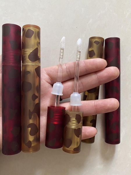 storage bottles & jars 4ml empty lip gloss tubes with sers makeup accessories cosmetic lipstick tool lipgloss packing containers
storage bottles & jars 4ml empty lip gloss tubes with sers makeup accessories cosmetic lipstick tool lipgloss packing containers