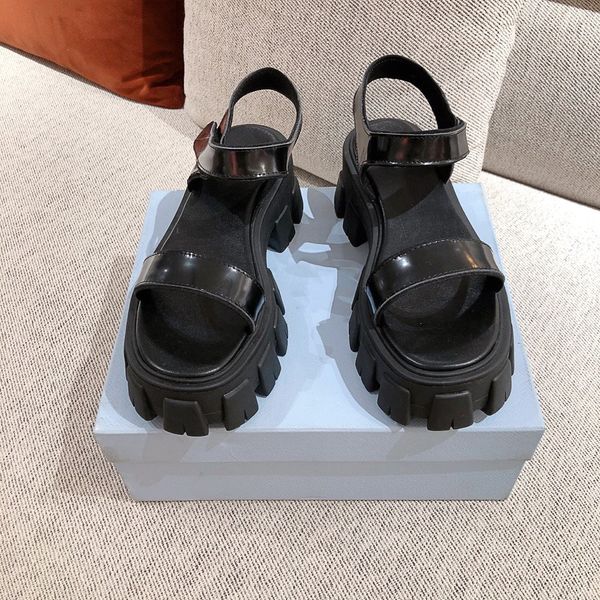 2021ss luxury designer women sandals with box dust bag shoes white black slides spring and summer wide flat sandals slipper
2021ss luxury designer women sandals with box dust bag shoes white black slides spring and summer wide flat sandals slipper