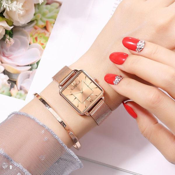 wristwatches design quartz wrist watches for women bracelet waterproof ladies gold stainless steel luxury women's watch famous clock, Slivery;brown
wristwatches design quartz wrist watches for women bracelet waterproof ladies gold stainless steel luxury women's watch famous clock, Slivery;brown