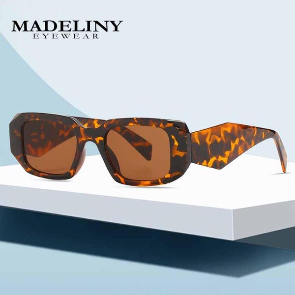 sunglasses madeliny square women vintage fashion sun glasses for female eyeglasses small ma030, White;black
sunglasses madeliny square women vintage fashion sun glasses for female eyeglasses small ma030, White;black