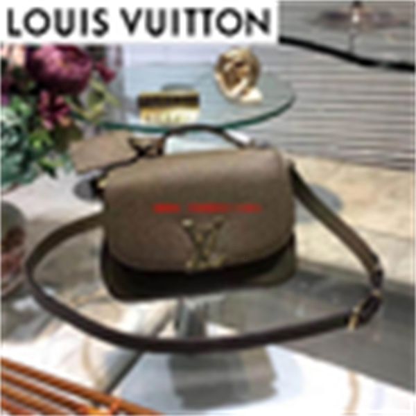 cross brand designer luxury f7xp totes taurillon leather messenger bagm54057 women bag handbags iconic bags handles body shoulder bags c, Black;red
cross brand designer luxury f7xp totes taurillon leather messenger bagm54057 women bag handbags iconic bags handles body shoulder bags c, Black;red