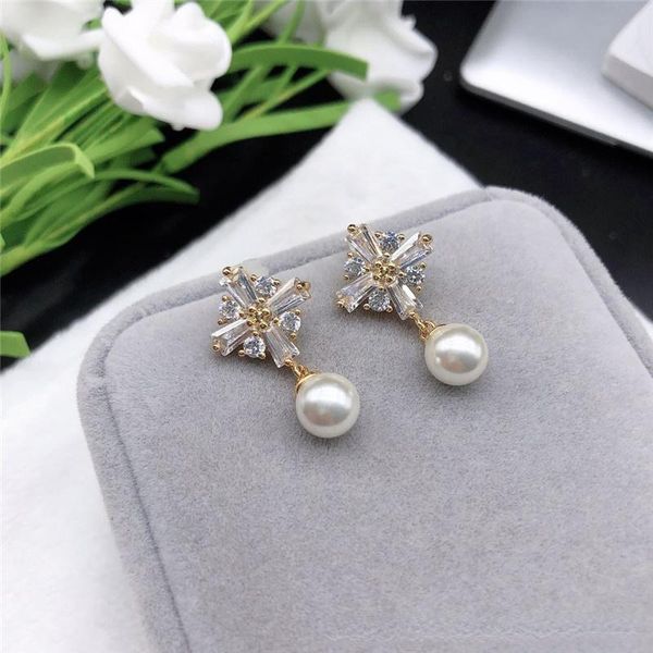 stud korean cross glass shell bead earrings high-grade artificial gem clover trendy christmas gifts, Golden;silver
stud korean cross glass shell bead earrings high-grade artificial gem clover trendy christmas gifts, Golden;silver
