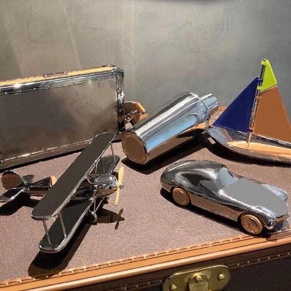 keychains european wnd american-selling high-quality metal four-leaf clover carved car aircraft sailing keychain, Silver
keychains european wnd american-selling high-quality metal four-leaf clover carved car aircraft sailing keychain, Silver
