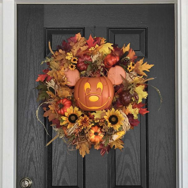 maple leaf wreath christmas pumpkin mouse wreath rattan wreath artificial front door decoration for thanksgiving halloween y0901
maple leaf wreath christmas pumpkin mouse wreath rattan wreath artificial front door decoration for thanksgiving halloween y0901