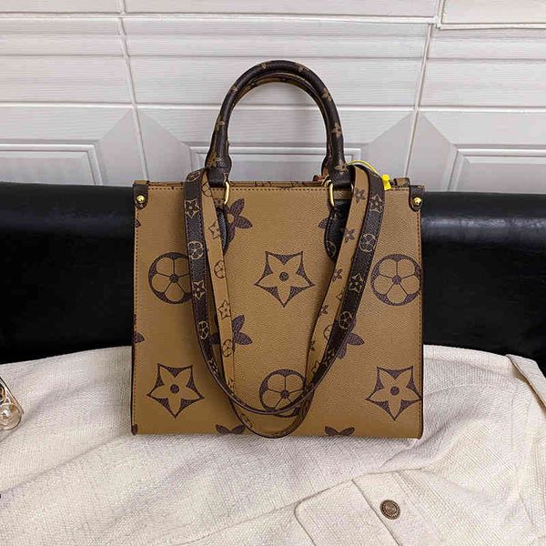 60% off bag tote new korean version texture large capacity old flower handbag single shoulder messenger bag female
60% off bag tote new korean version texture large capacity old flower handbag single shoulder messenger bag female