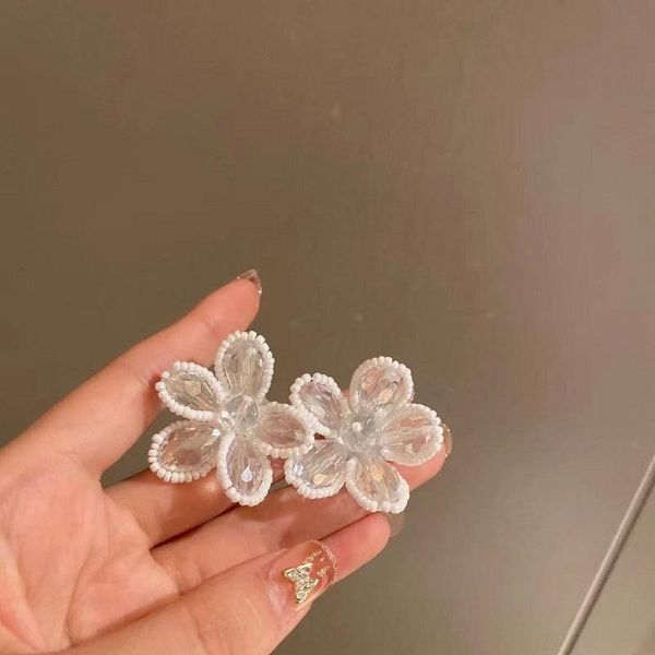 stud kofsac 2021 glamorous flower earrings fashion girl party accessories pearl crystal weaving ewha earring women romantic gift, Golden;silver
stud kofsac 2021 glamorous flower earrings fashion girl party accessories pearl crystal weaving ewha earring women romantic gift, Golden;silver