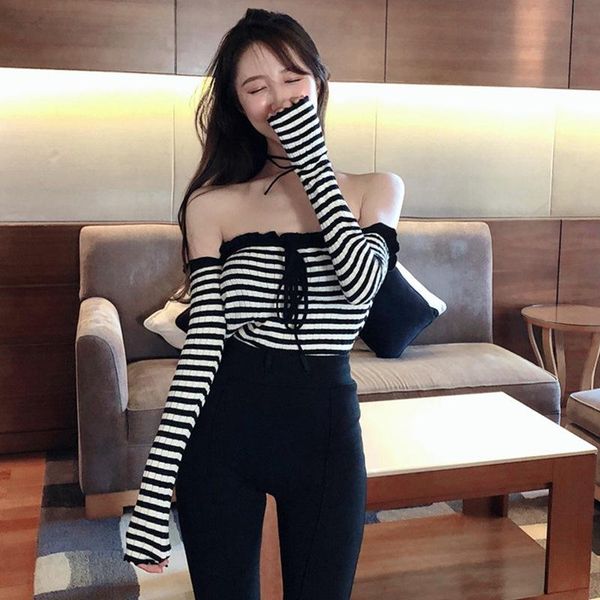 women's sweaters 2021 autumn short slack neck thin knitted pullovers sweater skinny long sleeve women striped fashion, White;black
women's sweaters 2021 autumn short slack neck thin knitted pullovers sweater skinny long sleeve women striped fashion, White;black