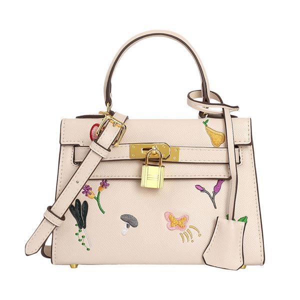 soft leather embroidered kellys bag women's 2021 trend portable one shoulder messenger bag luxuryss designerss yw
soft leather embroidered kellys bag women's 2021 trend portable one shoulder messenger bag luxuryss designerss yw