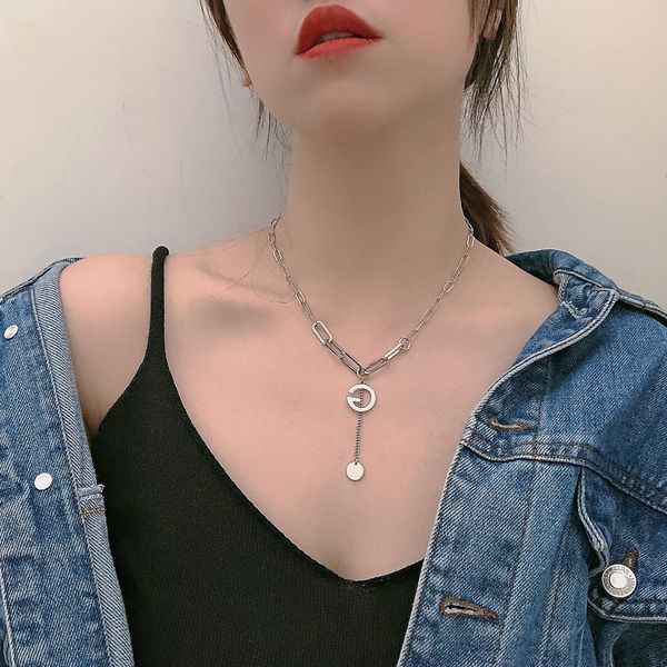 2021 fashion 925 sterling silver shiny collarbone letter necklace suitable for women's exquisite jewelry wedding party birthday gift x0
2021 fashion 925 sterling silver shiny collarbone letter necklace suitable for women's exquisite jewelry wedding party birthday gift x0