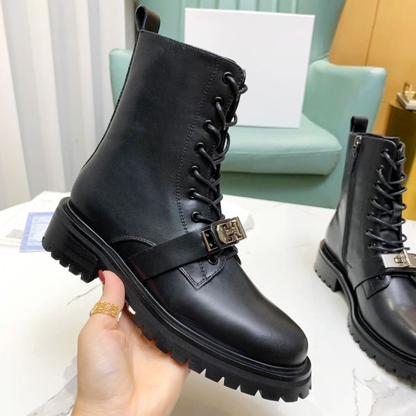 fashion women's shoes, luxury and comfortable brand lace up metal buckle leather women's boots, Red;white
fashion women's shoes, luxury and comfortable brand lace up metal buckle leather women's boots, Red;white