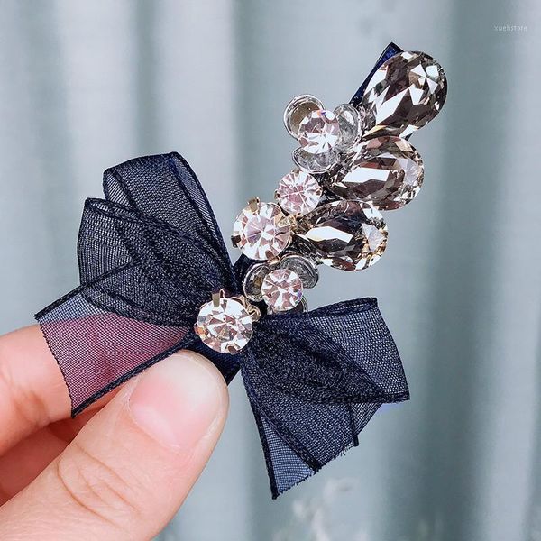 korean version of simple high-end crystalheadpin girl hair accessories cabello retro wholesale1
korean version of simple high-end crystalheadpin girl hair accessories cabello retro wholesale1