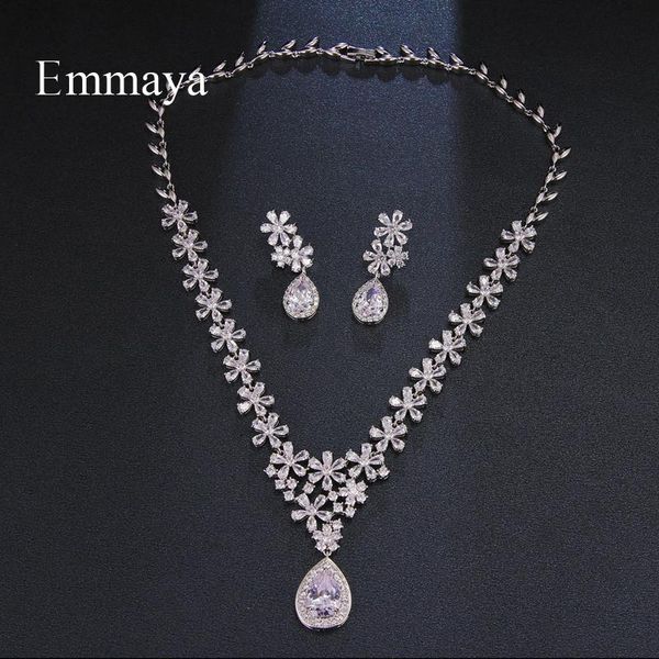 earrings & necklace emmaya fashioin jewelry for women white color flower shape and earring noble ornament in bridal wedding party, Silver
earrings & necklace emmaya fashioin jewelry for women white color flower shape and earring noble ornament in bridal wedding party, Silver