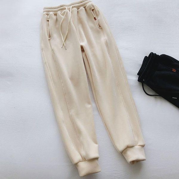 women's pants & capris korean wide-leg harem with feet casual plush thickened chenille sweatpants 2021 autumn and winter loose pant, Black;white
women's pants & capris korean wide-leg harem with feet casual plush thickened chenille sweatpants 2021 autumn and winter loose pant, Black;white