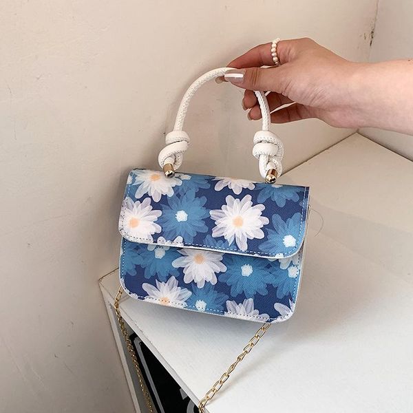 shoulder bags women's handbags 2021 fashion small fresh printing trend flip chain bag messenger
shoulder bags women's handbags 2021 fashion small fresh printing trend flip chain bag messenger
