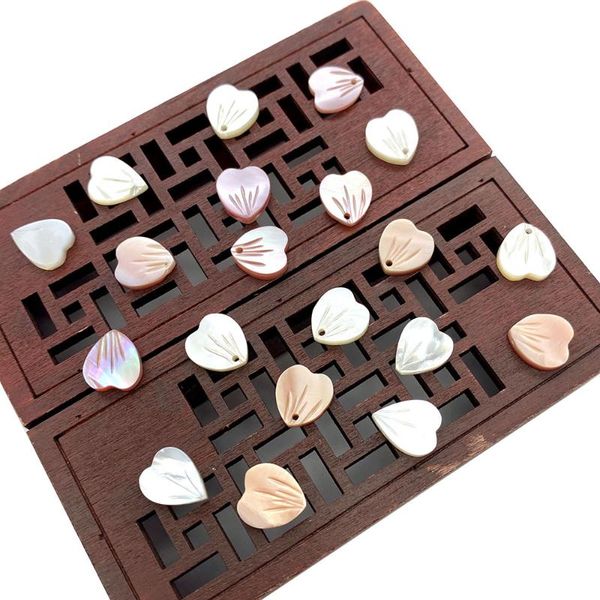 charms natural sea shell pendant petal necklace diy crafts handmade bracelet earrings jewelry decoration accessories wholesale, Bronze;silver
charms natural sea shell pendant petal necklace diy crafts handmade bracelet earrings jewelry decoration accessories wholesale, Bronze;silver