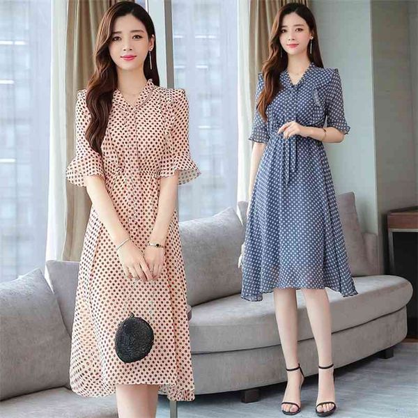 elegant red dot chiffon ruffles midi dresses spring summer plus size vintage runway short dress women bodycon party vestido 210528, Black;gray
elegant red dot chiffon ruffles midi dresses spring summer plus size vintage runway short dress women bodycon party vestido 210528, Black;gray