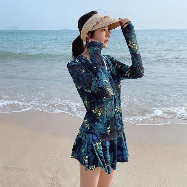 long sleeve swimsuit for women rashguard long-sleeve swimwear prevent waste their female skirt animal linen swimming one-piece suits
long sleeve swimsuit for women rashguard long-sleeve swimwear prevent waste their female skirt animal linen swimming one-piece suits